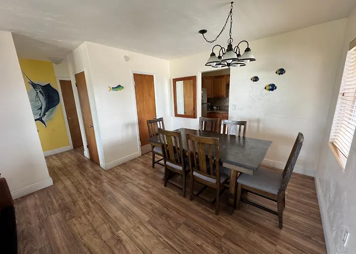 Knight\'S Key Suites